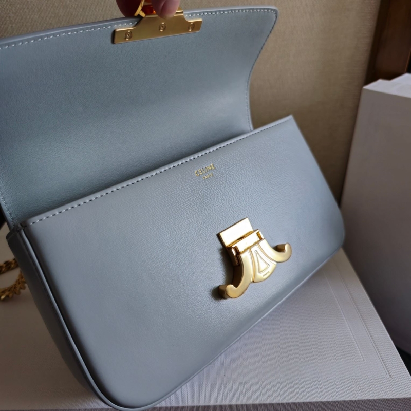 Ce1i*e triomphe bags